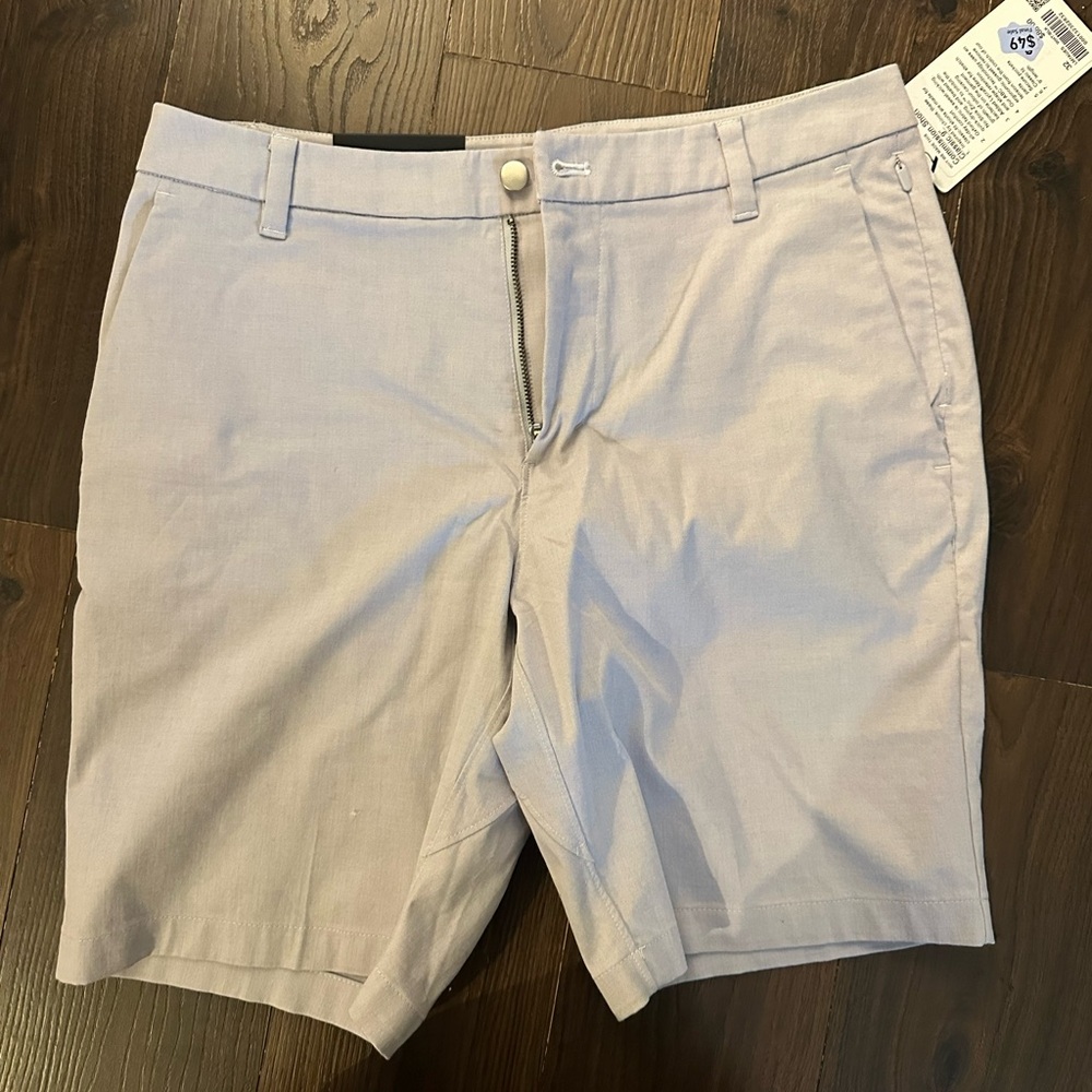 Lululemon Athletica Men's Light Gray Shorts- Brand New